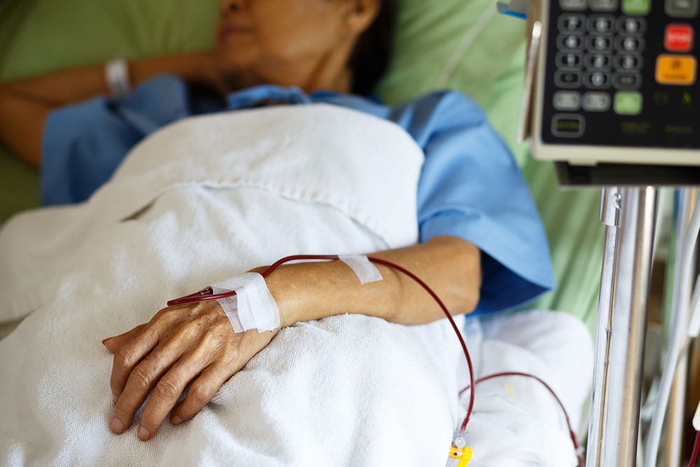 Acute lymphoblastic leukemia – Early signs, causes, and management